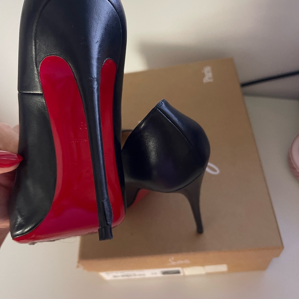 Christian Louboutin So Kate Black Heels - Picture 10 of 12